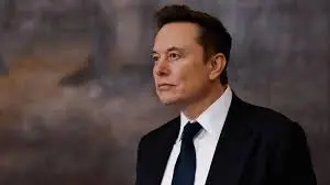 Musk revizuiește contractul xAI cu Anthropic